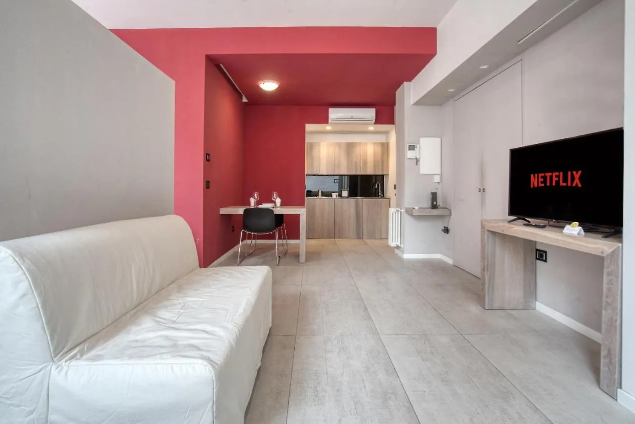 Apartment Passarella 4 Milano 0*,  Italia